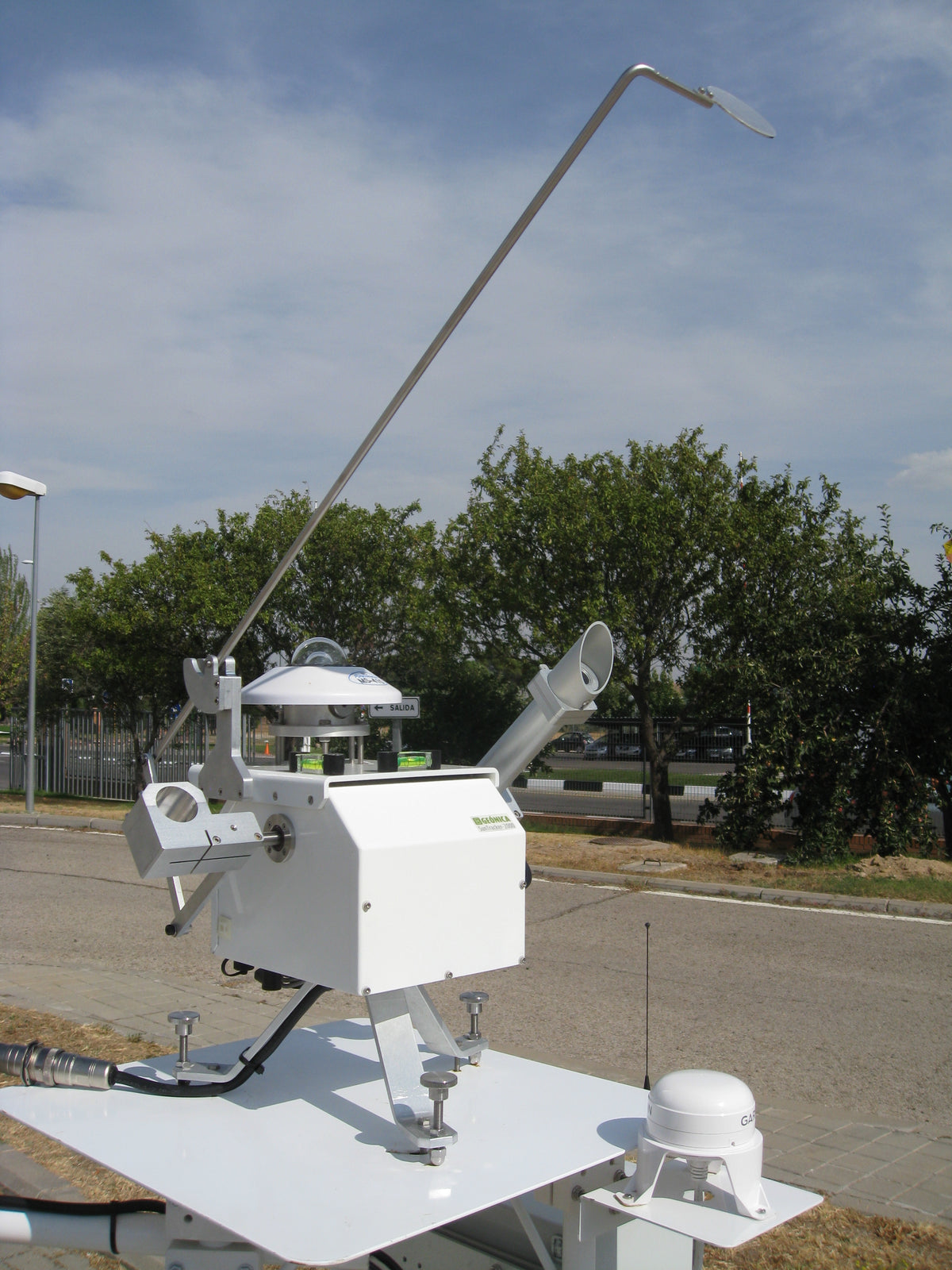 SEMS-2000/3000 solar energy measurement system
